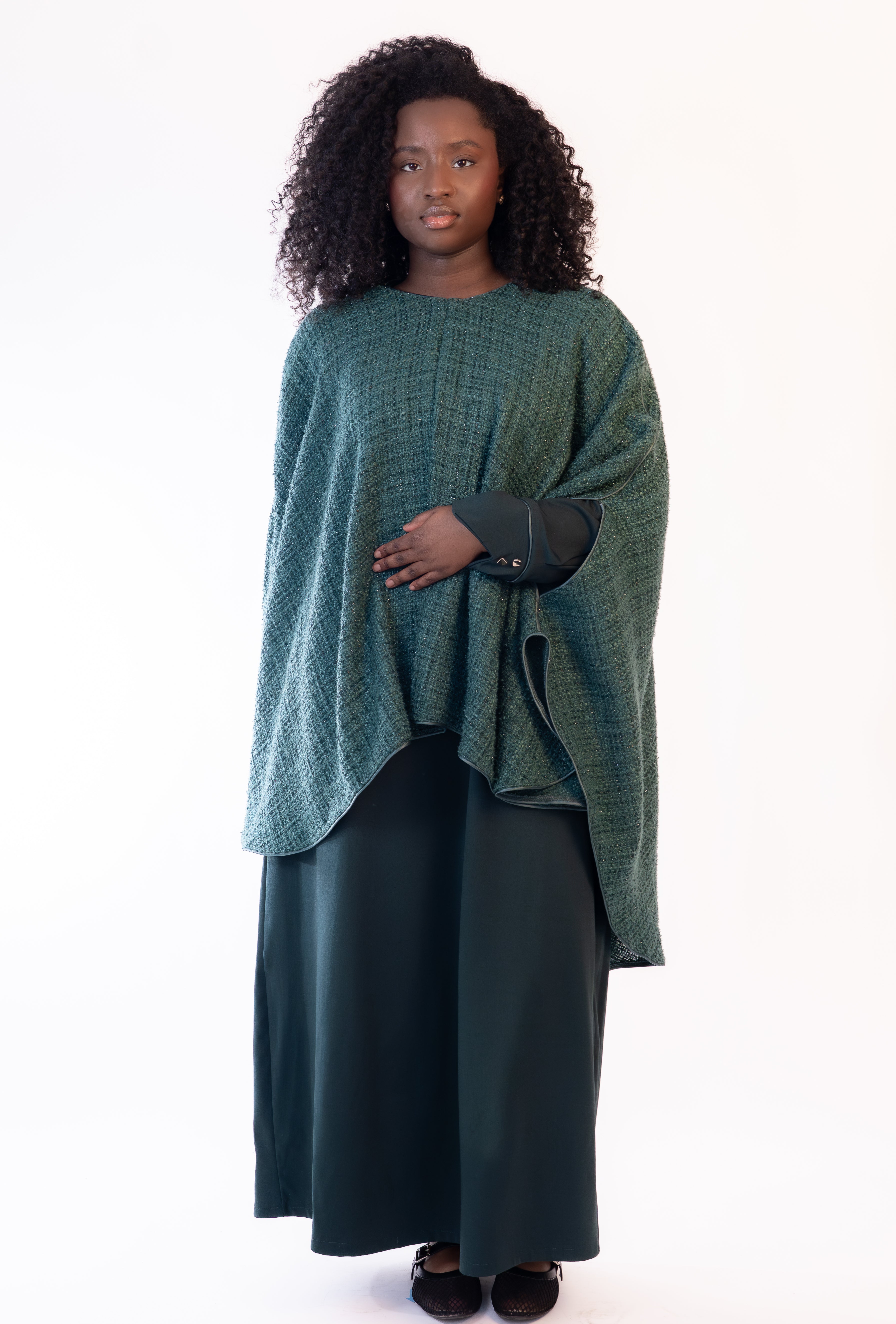 Abaya& Tweed Cape Set- The Émeraude Douce