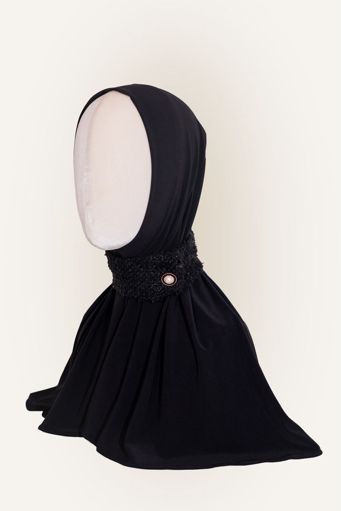 The Collar Hijab - Noir Velours