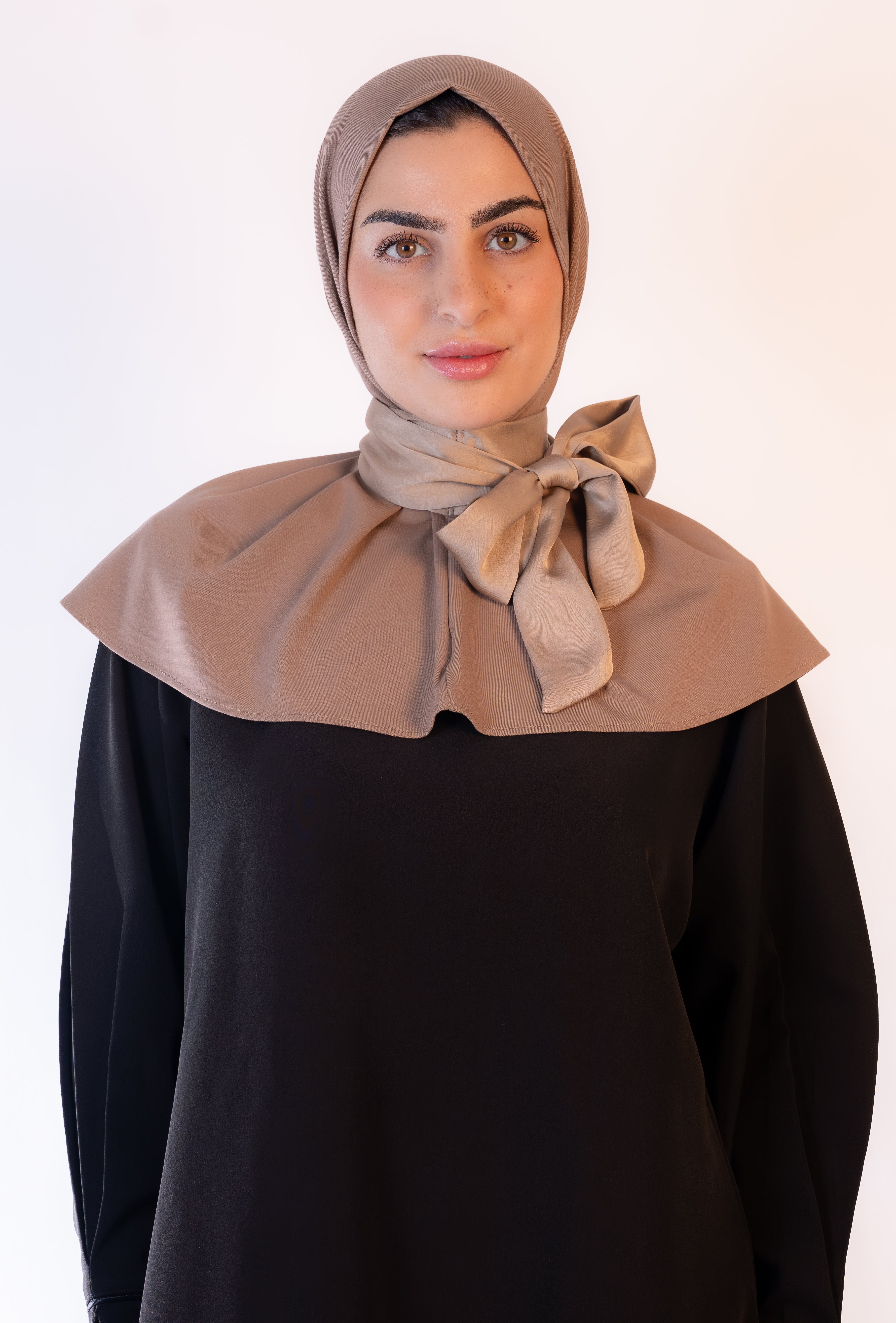 The Bow Hijab- Élégance Sable
