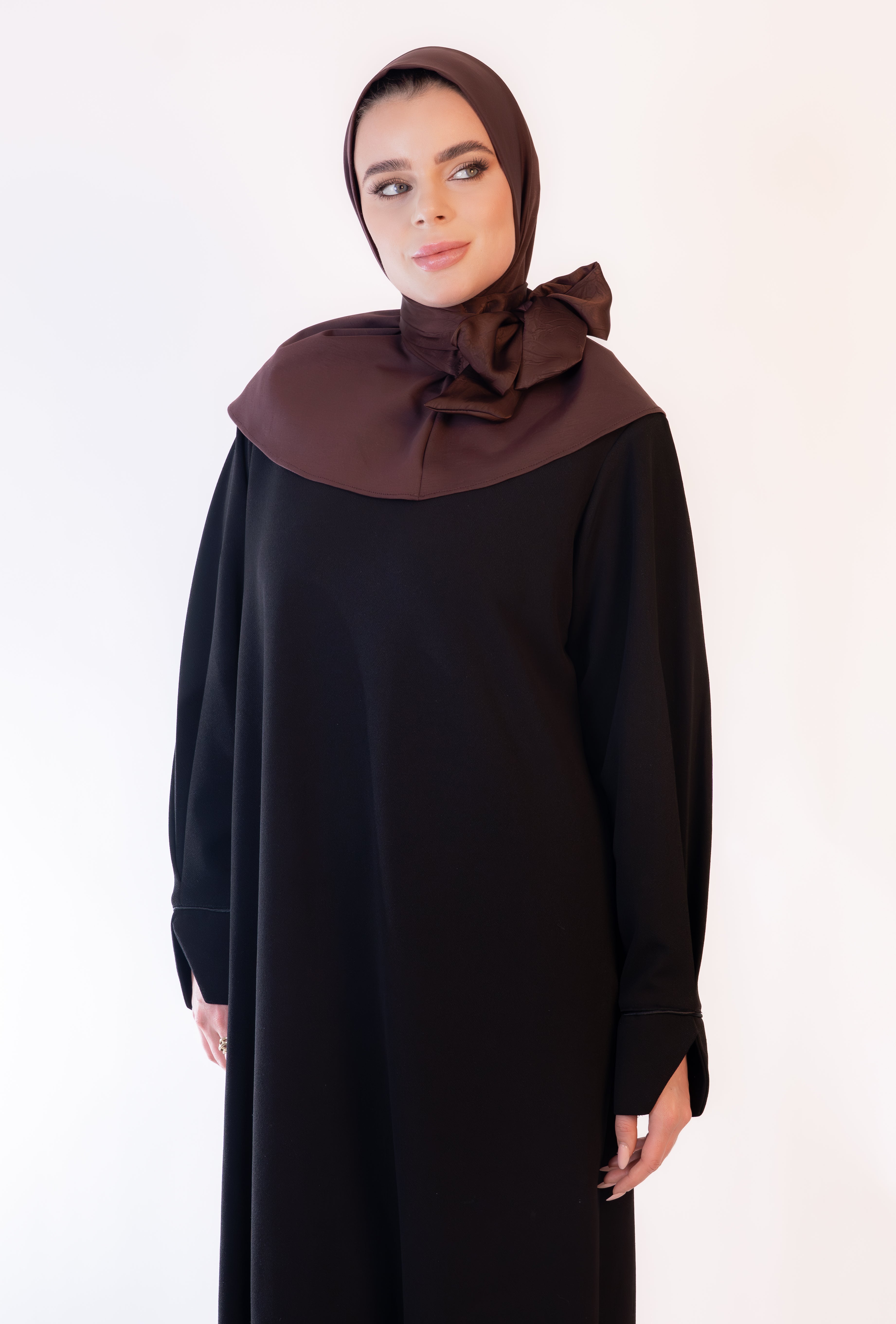 The Bow Hijab- Noir Cacao
